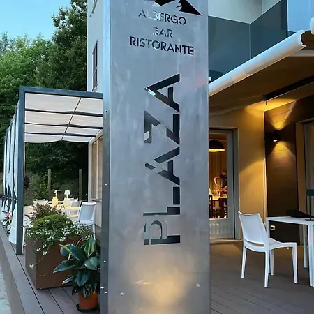 ホテル Ristorante Plaza