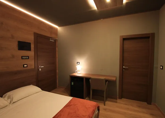 Hotel Ristorante Plaza Tornolo