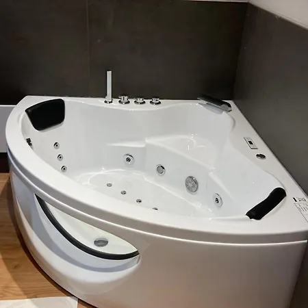 Ristorante Plaza 酒店 Tornolo