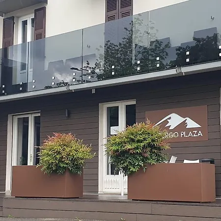 酒店 Ristorante Plaza 2*