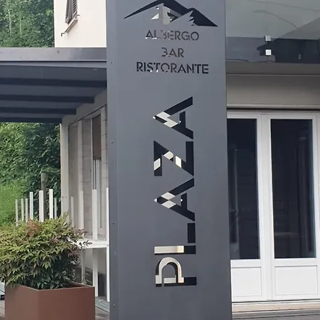 Ristorante Plaza Ξενοδοχείο 2*