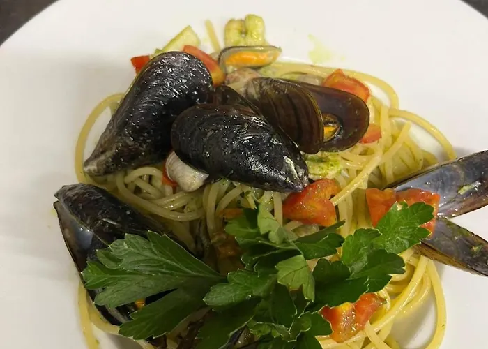 Ristorante Plaza מלון Tornolo