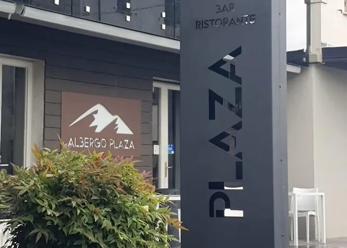 Ristorante Plaza מלון 2*